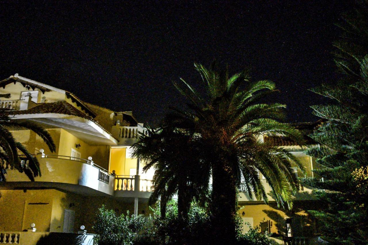 Andriana Aparthotel Agios Georgios  Ngoại thất bức ảnh